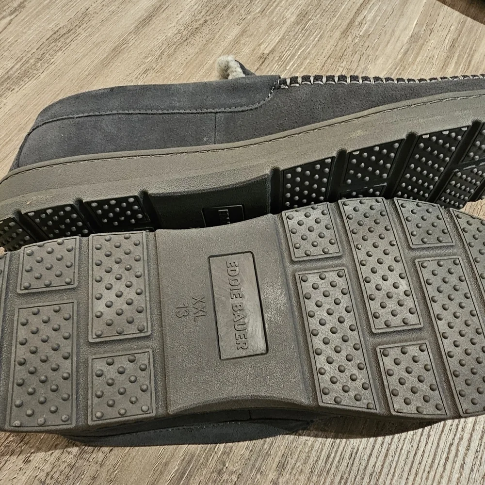 Eddie Bauer Men's Gray Moccasin Slippers